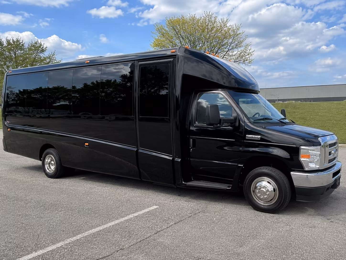bus rentals for chase center concerts and warriors arena events