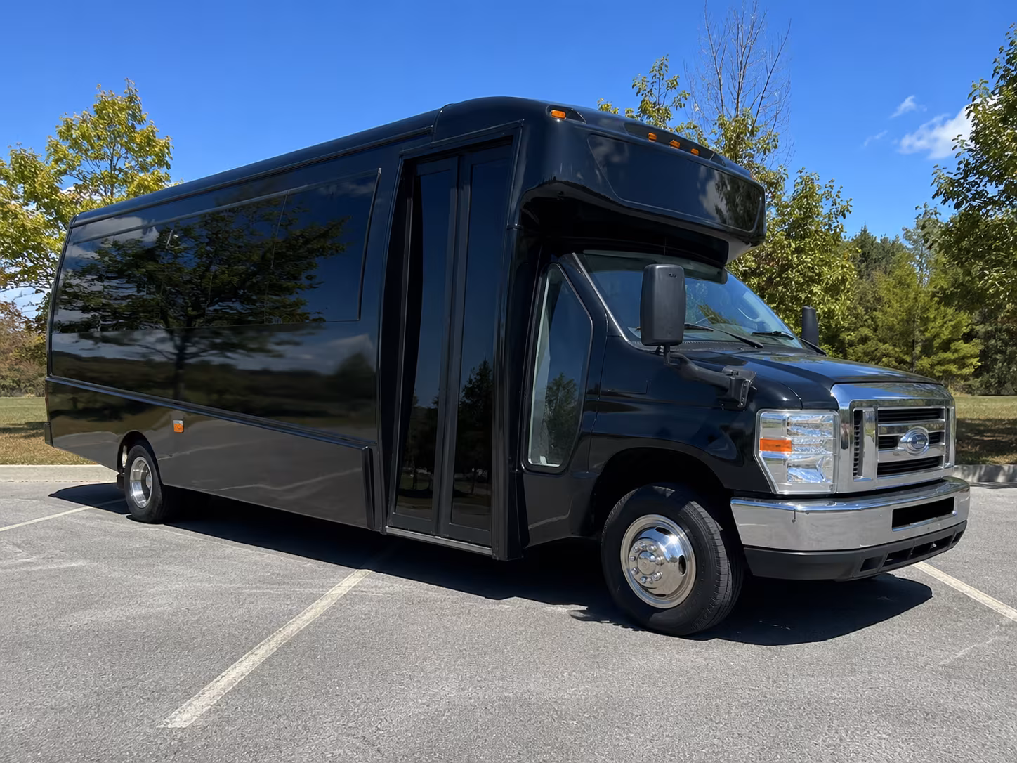 minibus rentals for smaller walnut creek wedding groups and intimate ceremonies