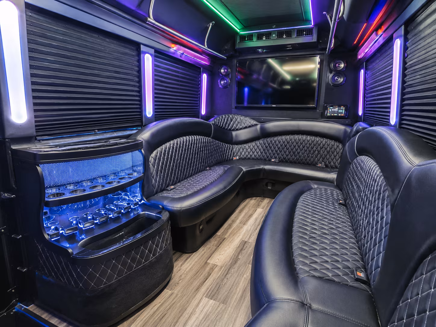 rent a party bus to livermore valley wine country from walnut creek